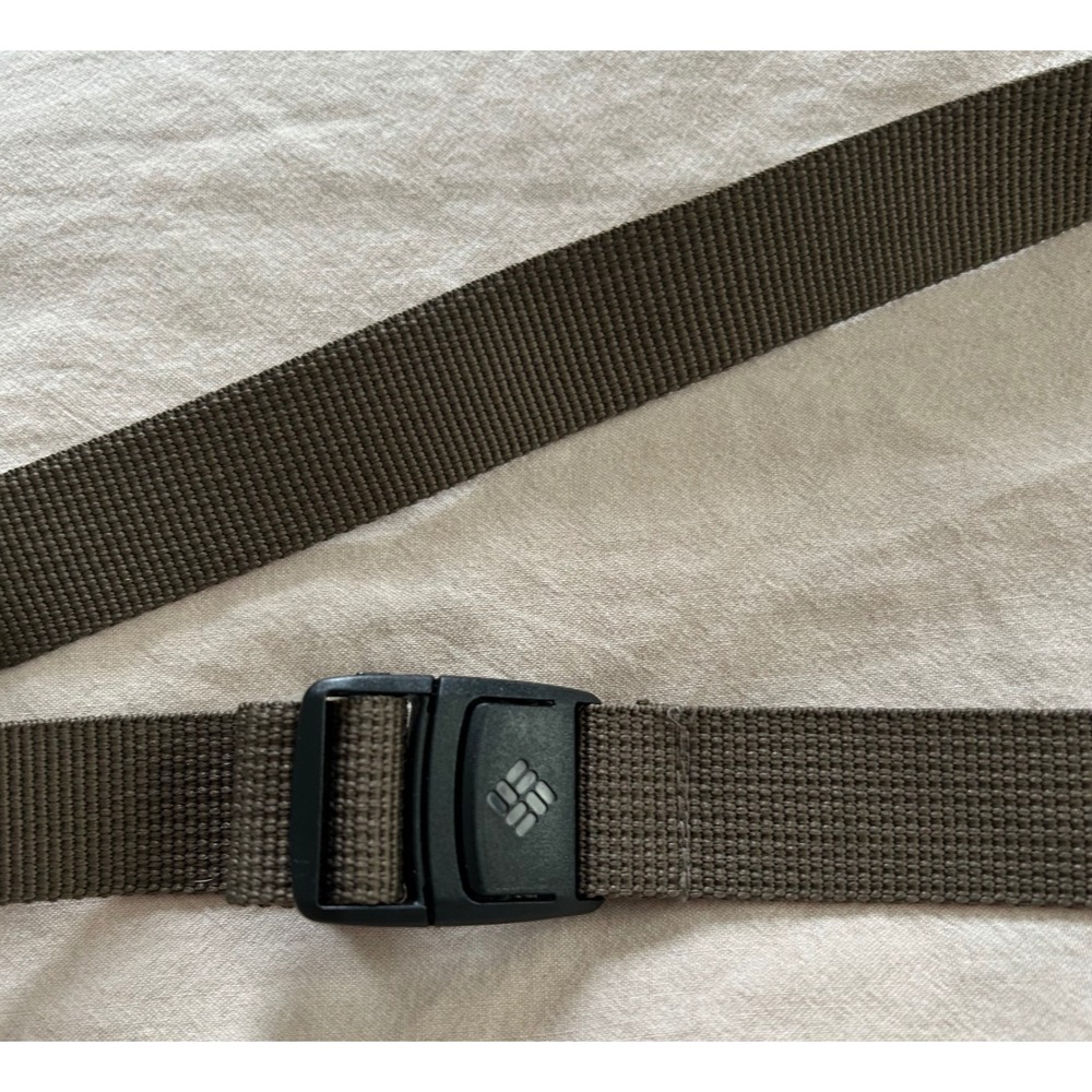 Columbia Mens Webbed Nylon Belt Olive Brown Adjustable Plastic Buckle Hiking